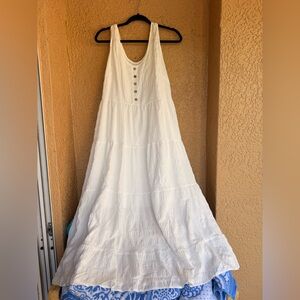 White Sleeveless Midi Dress